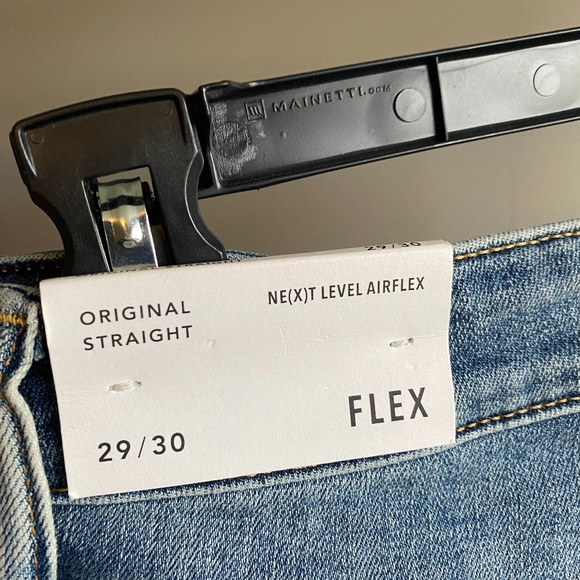 New with Tags - Young Men's  American Eagle Jeans - Picture 3 of 3